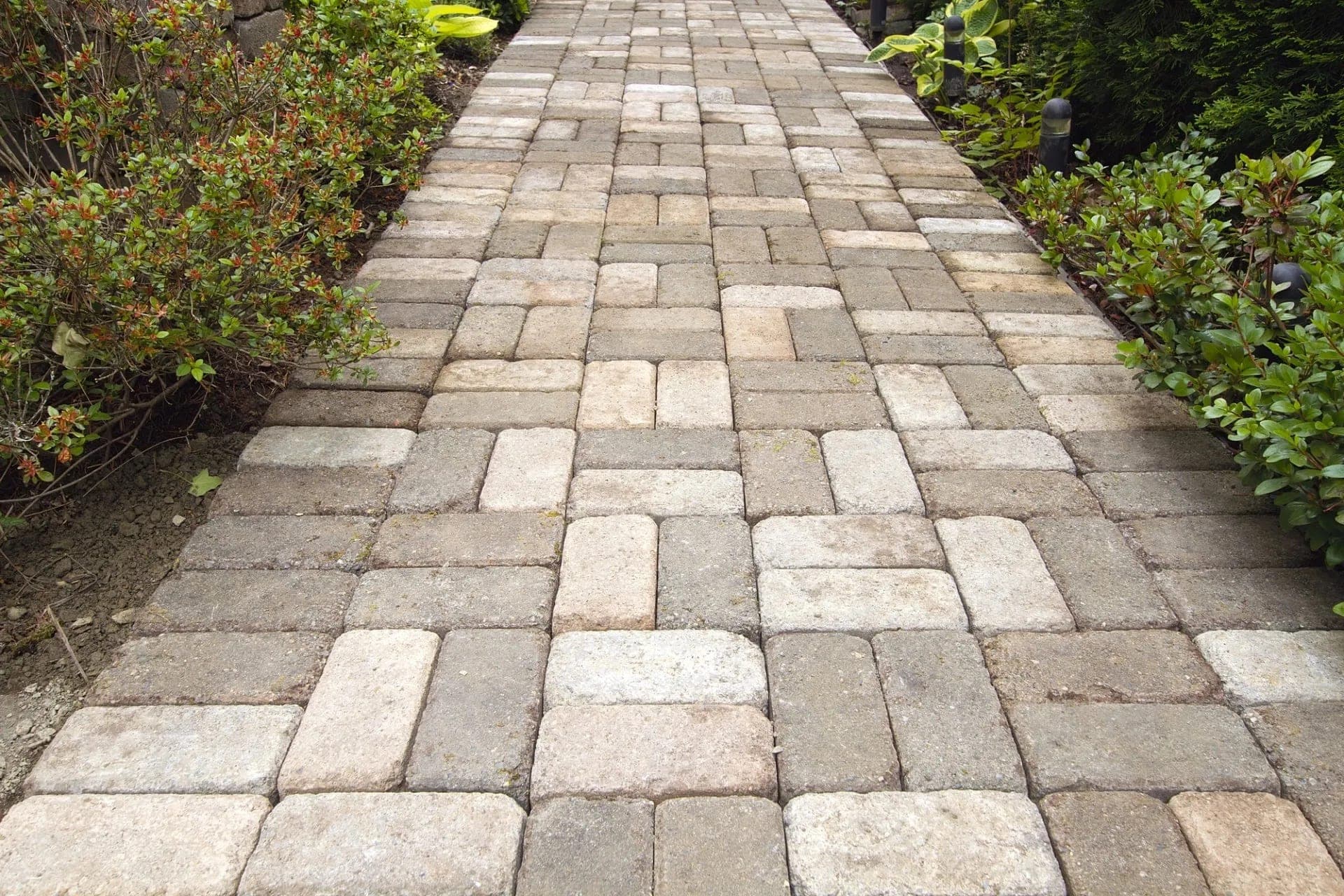 Hardscapes and outdoor living by RNR Landscaping & Construction in the North Bay.